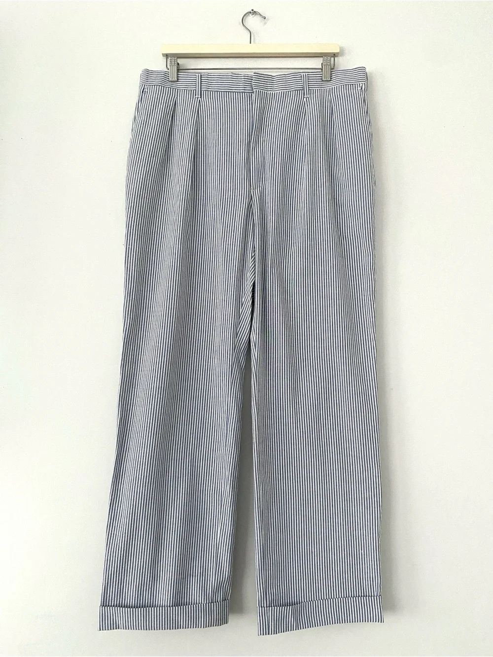 VTG 70s Imperial Haggar Blue & White Seersucker Pleated Trousers 36x32 USA Made